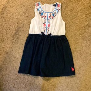 Little girl dress